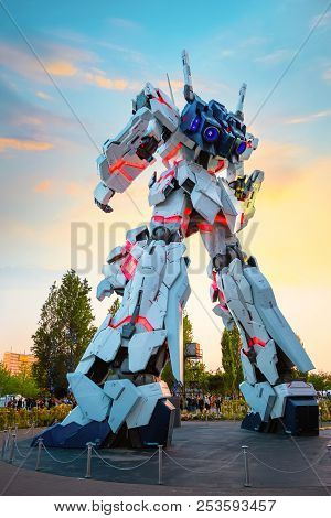 Tokyo, Japan - April 20 2018: Full-size Mobile Suit  Rx-0 Unicorn Gundam Replica From The Mobile Sui