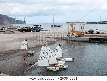 Funchal, Madeira, Portugal - September 3, 2016: Sailing Lessons For Children In Funchal On The Madei