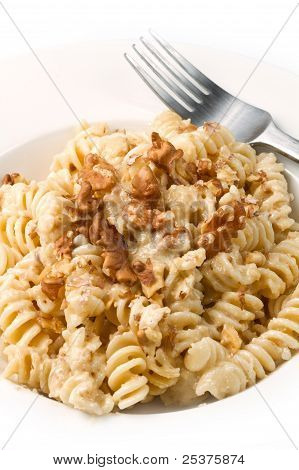 Macarrão com uma noz
