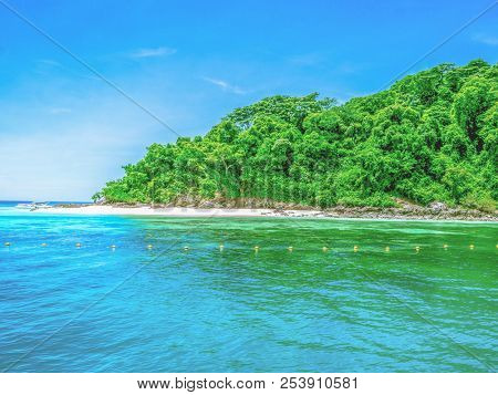 Beautiful Seascape With Koh Talu Island Rayong City,idyllic Ocean And Blue Sky In Vacation Time,summ