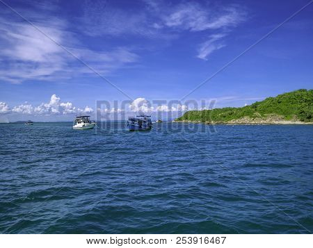 Beautiful Seascape With Koh Talu Island Rayong City,idyllic Ocean And Blue Sky In Vacation Time,summ