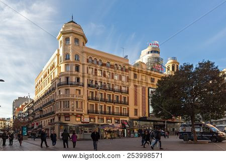 Madrid, Spain - January 23, 2018: Sunset View Of Walking People At Callao Square (plaza Del Callao) 