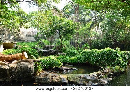 Bangkok, Th - Dec 13: Animal Cage With Pond At Dusit Zoo On December 13, 2016 In Khao Din Park, Bang