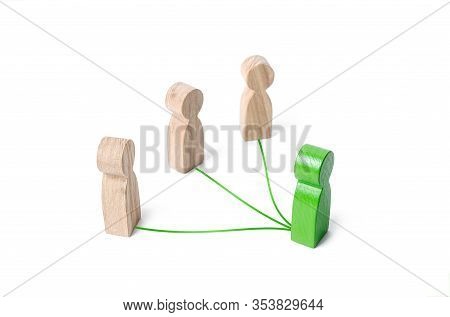 Green Leader Connected With People By Lines. Optimization And High Work Efficiency. Distribution Of 