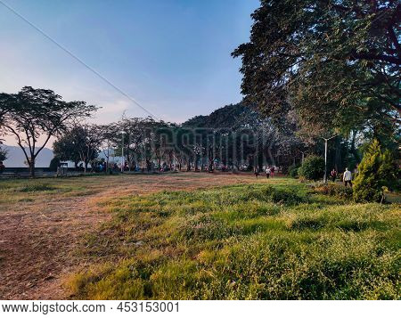 Kolhapur, India - December 5th 2020;scenic View Of Public Garden Or Jogging Park, Kids Playing With 