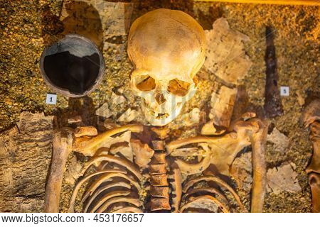 Kemerovo, Russia - April 16, 2022: Skeletons In Open-air Museum Tomsk Pisanitsa Located North-west O