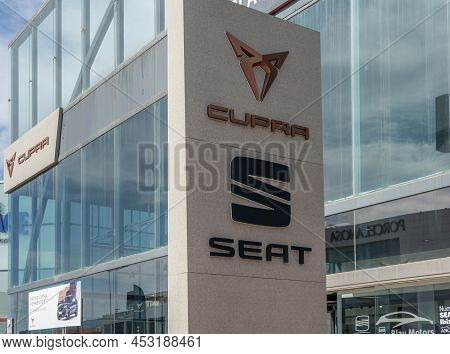 Palma De Mallorca, Spain; April 08 2022: Dealership Of The Multinational Automobile Company, Seat-cu