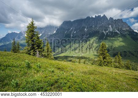 Hiking Trail Around Wilder Kaiser Mountains, Tirol - Austria