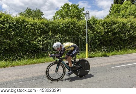 Bourgoin-jallieu, France - 07, May, 2017: The American Cyclist Alexey Vermeulen Of Lottonl-jumbo Tea