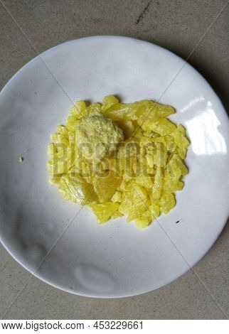 Sulphur, In Ayurveda It Is Called Gandhak, Purified Sulphur Has Anti-bacterial, Anti-microbial And A
