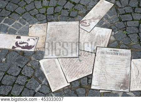 Munich, Munich, Germany - August 28, 2021:
Monument To The White Rose In Front Of The Ludwig Maximil