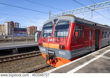 Gatchina, Russia - April 17, 2022: The Head Railcar Of The Suburban Electric Train Ed4m Of Gatchina-