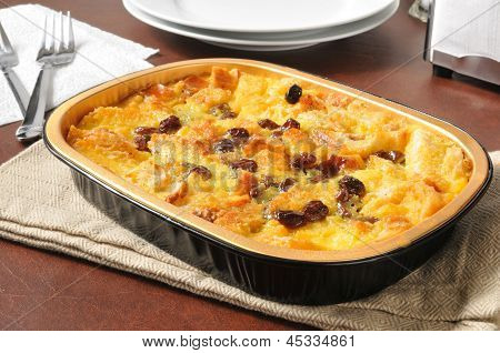 Leipää vanukas