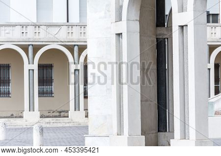 Tresigallo,italy-may 2, 2021:detail Of The Porch In Tresigallo During A Cloudy Day
