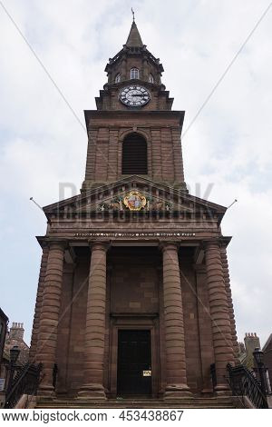 Berwick-upon-tweed Town Hall, From The Street Below