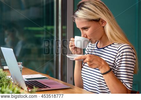 Freelancer Young Woman Working On Laptop. People Education Business Study Happy Lifesytle Concept