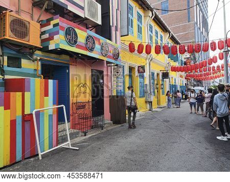 Kuala Lumpur, Malaysia- Apr 15, 2022: The Old Historical Houses And Shops At Lorong Or Jalan Panggun