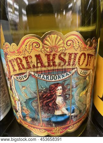 Grovetown, Ga Usa - 12 15 21: Wine On A Retail Store Shelf Freakshow