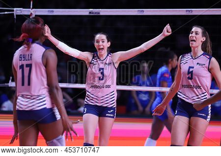 Ankara, Turkey - December 18, 2021: Imoco Players Celebrating Score Point During Itambe Minas Vs Imo