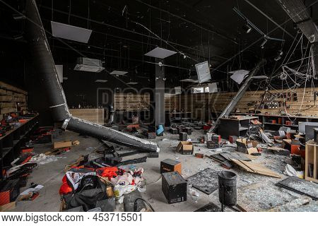Hostomel, Kyev Region Ukraine - 09.04.2022: Inside The Store, Which Was Bombed, Was Looted By Russia