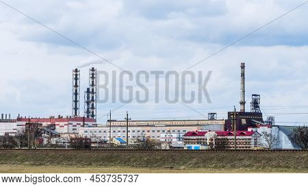 Koper For Raising Ore. Mine Buildings. Technology To Extract The Mineral From Underground. Mining. P
