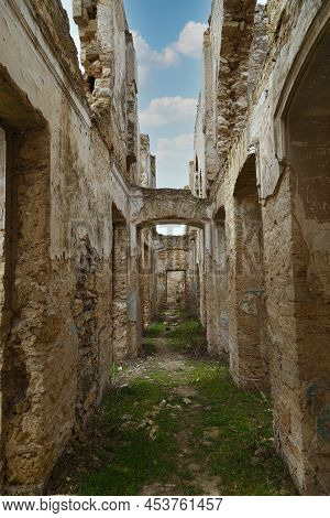 Old Ruined Castle Inside. Picturesque Abandoned Ruins Of The Palace Manor Of Prince Trubetsky In Koz