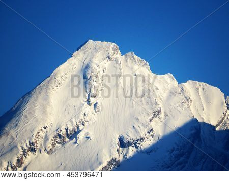 Snow-capped Alpine Peak Frümse (fruemsel Or Frumsel, 2266 M) In The Churfirsten Mountain Range, Betw