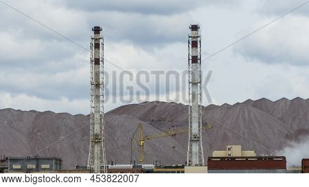 Koper For Raising Ore. Mine Buildings. Technology To Extract The Mineral From Underground. Mining. P