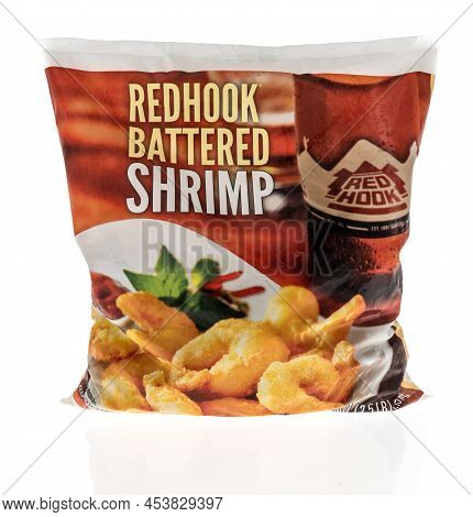 Winneconne, Wi -23 April 2022: A Package Of Redhook Battered Shrimp On An Isolated Background