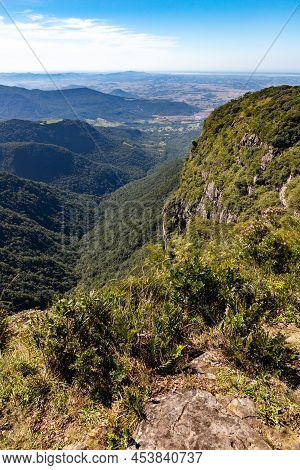 Indios Coroados Canyon