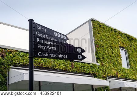 Ashford Outlet Centre, Kent, England - Apr 10 2022: Wayfinder Directional Signage On 10 Apr 2022 At 