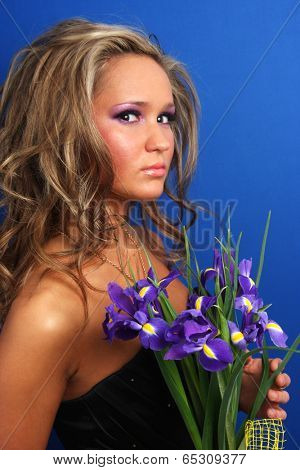 Portrait of an tractive elegant young woman.