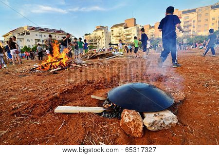 Lag Baomer Taboon And Bonfires In Israel