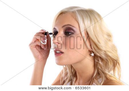 Žena vyrovnávací oční make-up