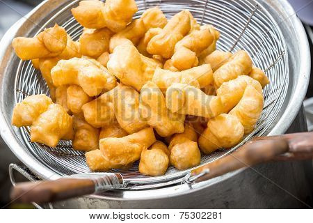Deep-fried Doughstick