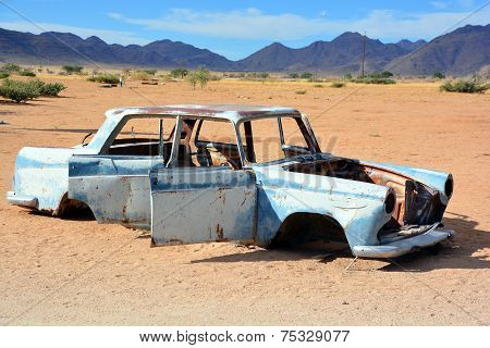 Abandoned car