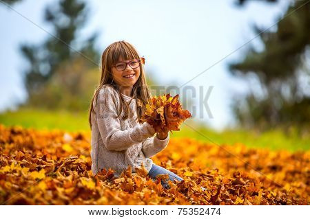 Autumn girl