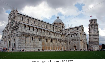 캄포 데이 마이아-필드의 기적