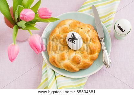 Easter breakfast table