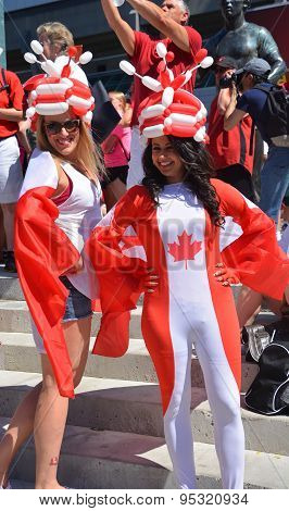 Canadian fans arrive to BC Place