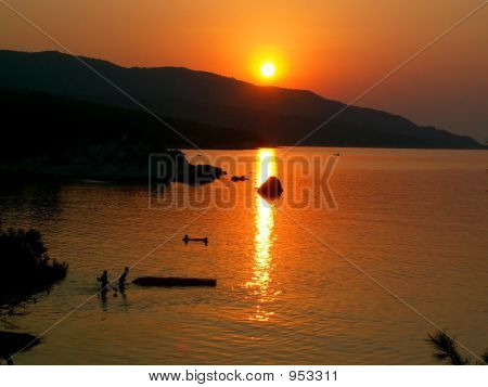 Sommer solnedgang i Chalkidiki