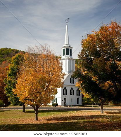 Chiesa di Townshend In autunno