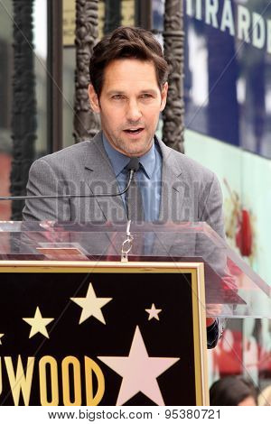 LOS ANGELES - JUL 1:  Paul Rudd at the Paul Rudd Hollywood Walk of Fame Star Ceremony at the El Capitan Theater Sidewalk on July 1, 2015 in Los Angeles, CA