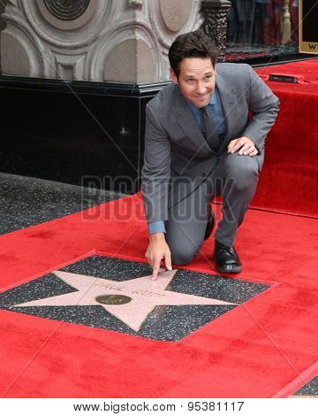 LOS ANGELES - JUL 1:  Paul Rudd at the Paul Rudd Hollywood Walk of Fame Star Ceremony at the El Capitan Theater Sidewalk on July 1, 2015 in Los Angeles, CA