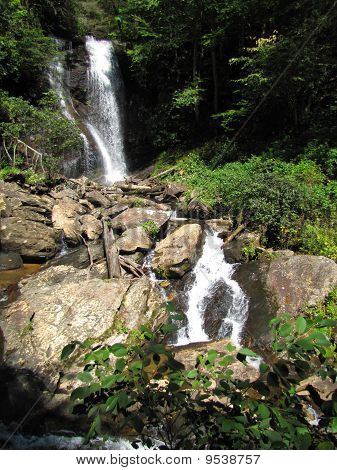 Anna Ruby Falls 1
