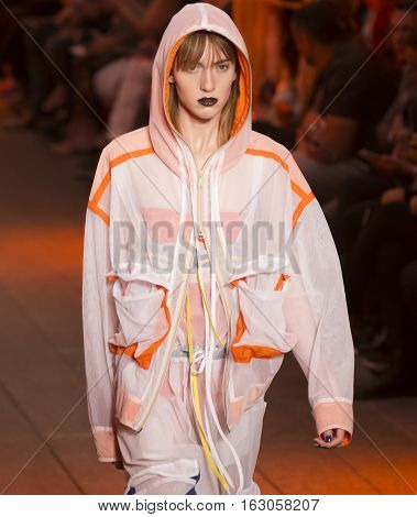Dkny - Spring 2017 Collection