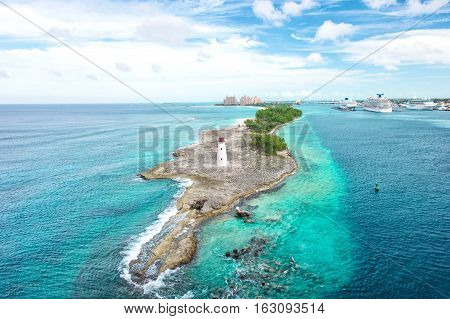 Bahamas. Nassau. Caribbean sea. Turquoise water and blue sky. Beautiful nature landscape