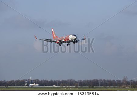 Amsterdam Airport Schiphol - Jet2 Boeing 737 Lands