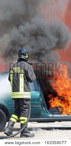 Italian Fireman Extinguished The Car Fire
