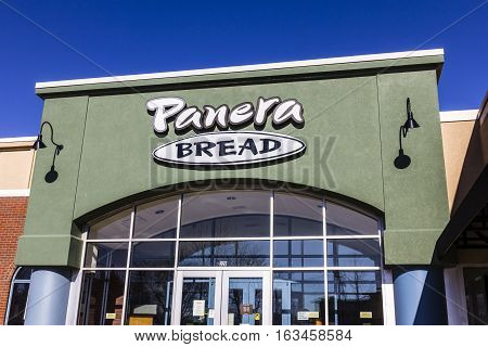 Lafayette - Circa December 2016: Panera Bread Retail Location. Panera Is A Chain Of Fast Casual Rest